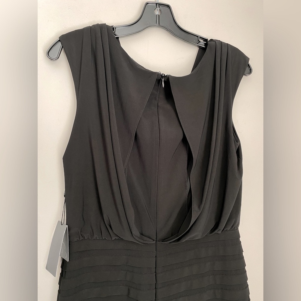 NWT Adrianna Papell Women's Cowl-Neck Blouson Dress, Size 6 Black - Picture 5 of 7